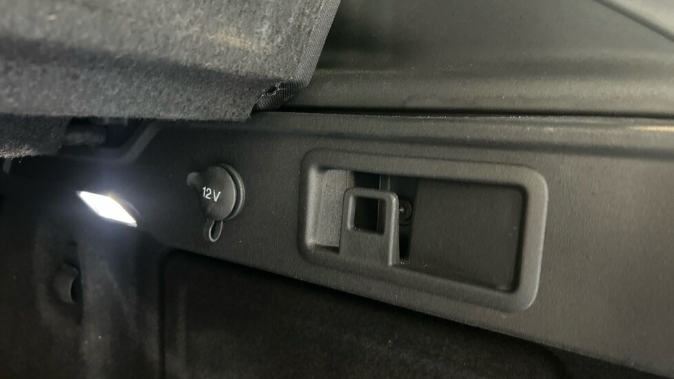 Used Jaguar F-Pace 2024 for sale - 76297470: Photo 25