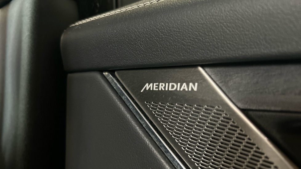 Used Jaguar F-Pace 2024 for sale - 76297470: Photo 42