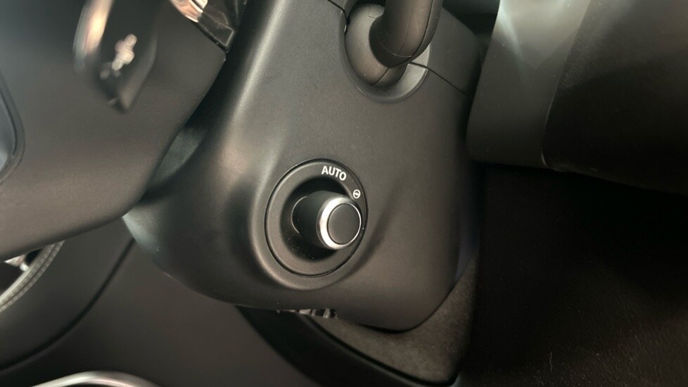 Used Jaguar F-Pace 2024 for sale - 76297470: Photo 46