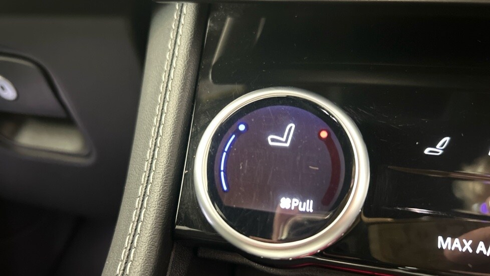 Used Jaguar F-Pace 2024 for sale - 76297470: Photo 60