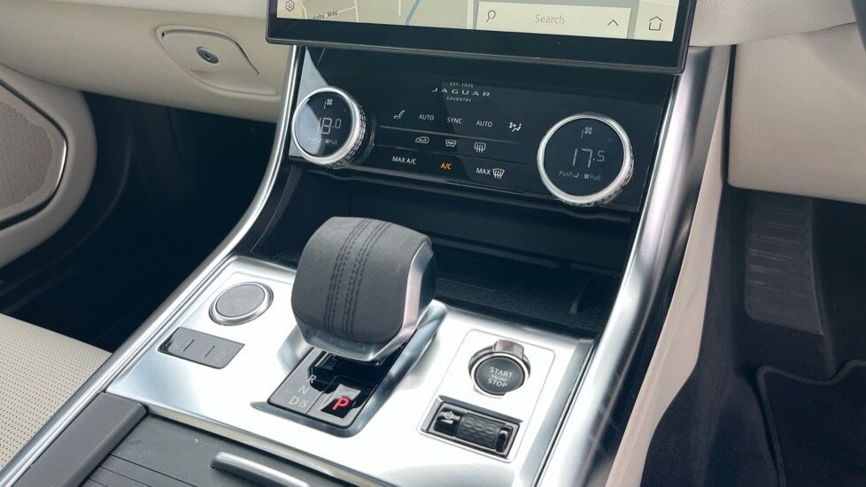 Used Jaguar XF 2025 for sale - 76540074: Photo 13