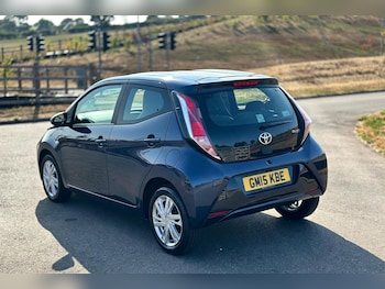Used Toyota AYGO 2015 for sale - 79576218: Photo