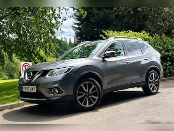 Used Nissan X-Trail 2016 for sale - 79453126: Photo