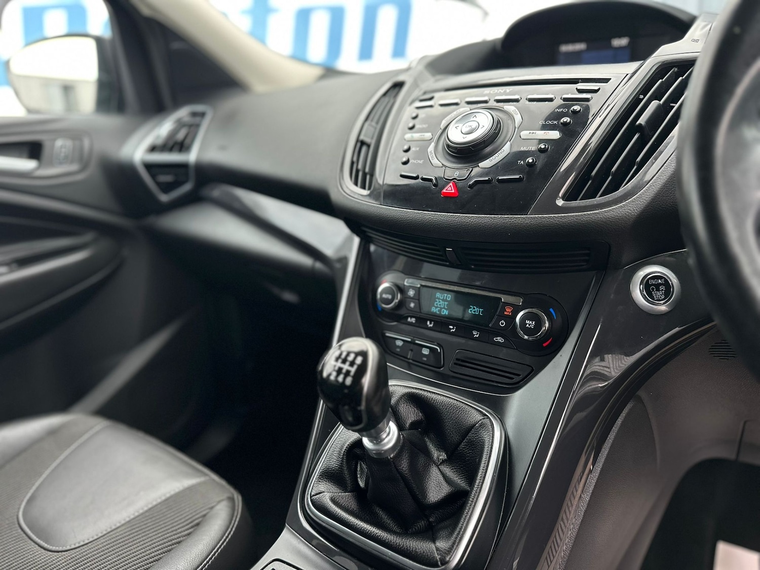 Used Ford Kuga 2014 for sale - 76588493: Photo 11