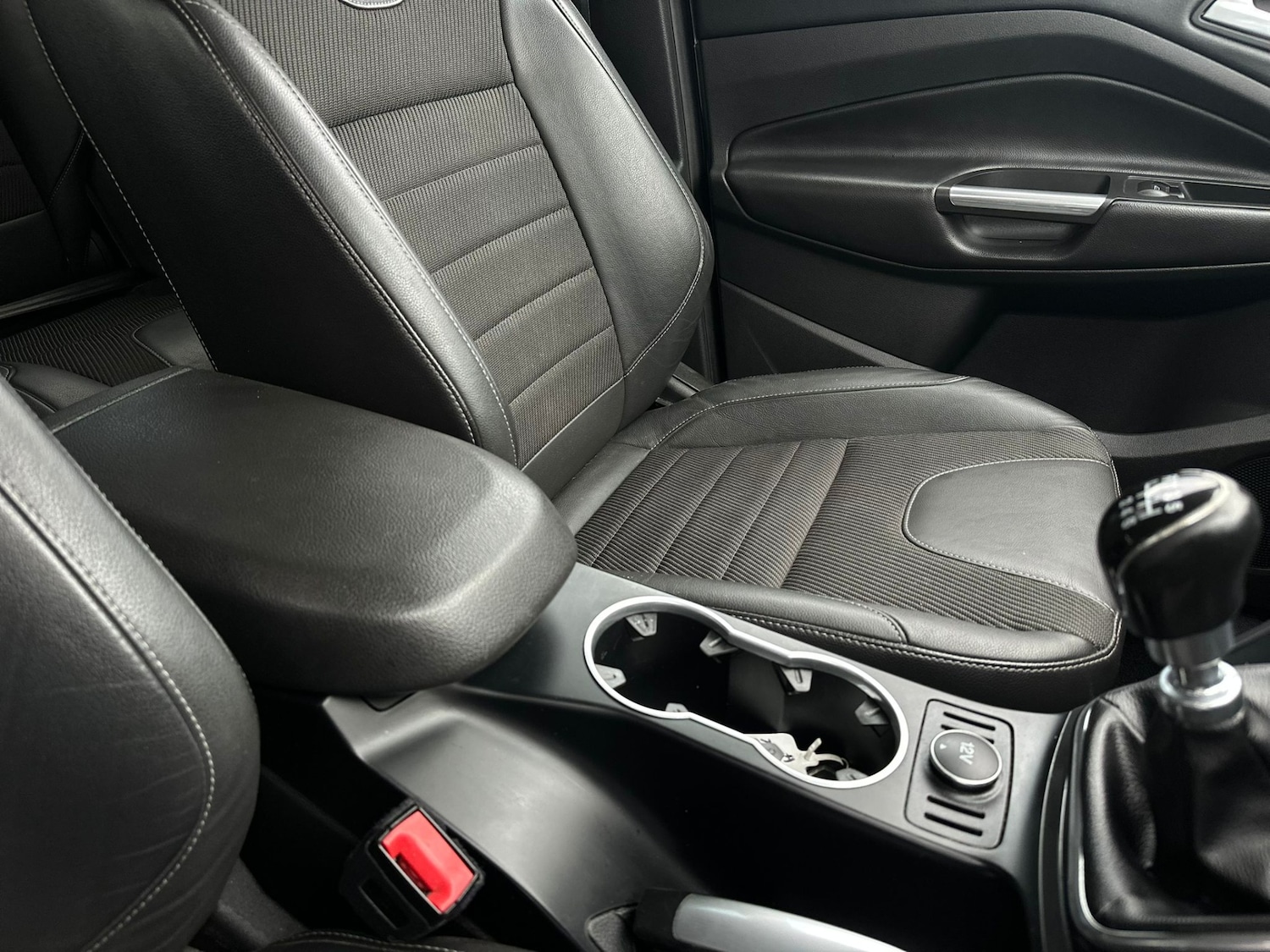 Used Ford Kuga 2014 for sale - 76588493: Photo 14