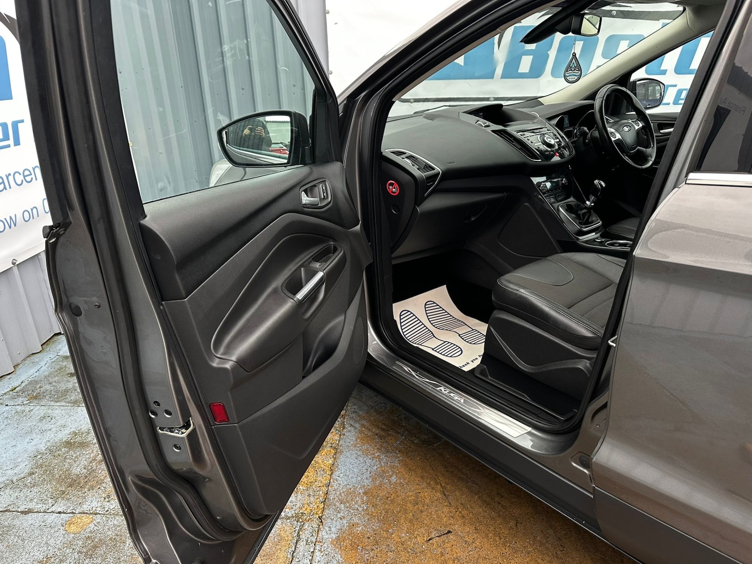 Used Ford Kuga 2014 for sale - 76588493: Photo 15