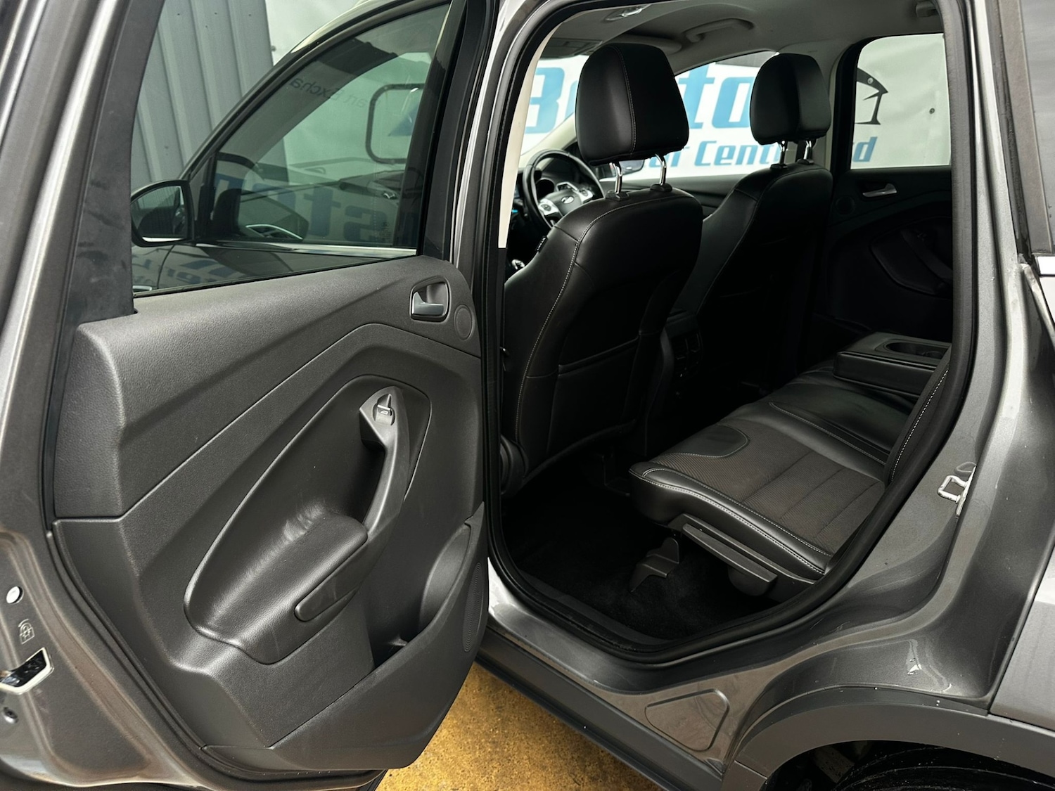 Used Ford Kuga 2014 for sale - 76588493: Photo 19