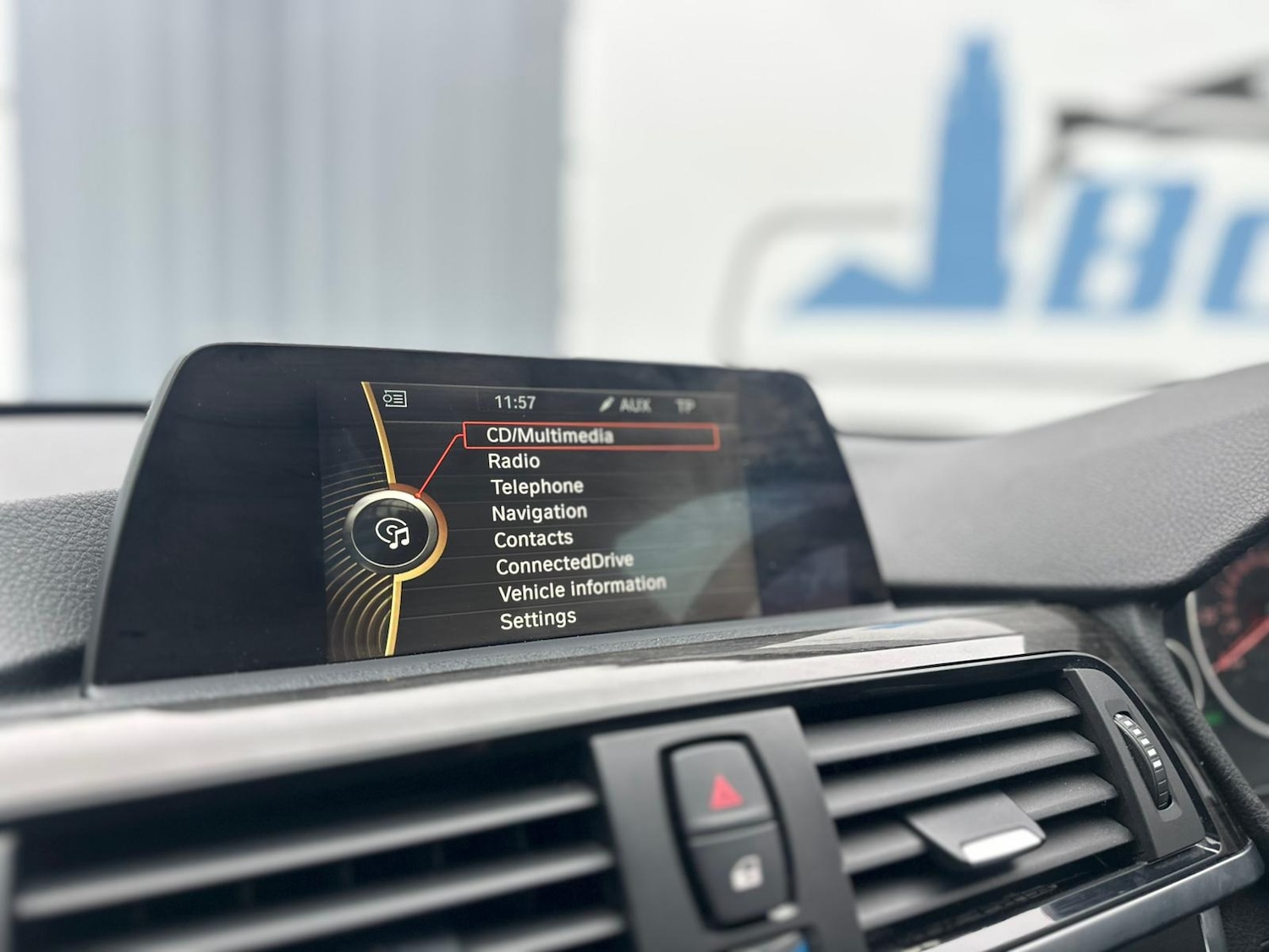 Used BMW 3 Series 2014 for sale - 77147750: Photo 10