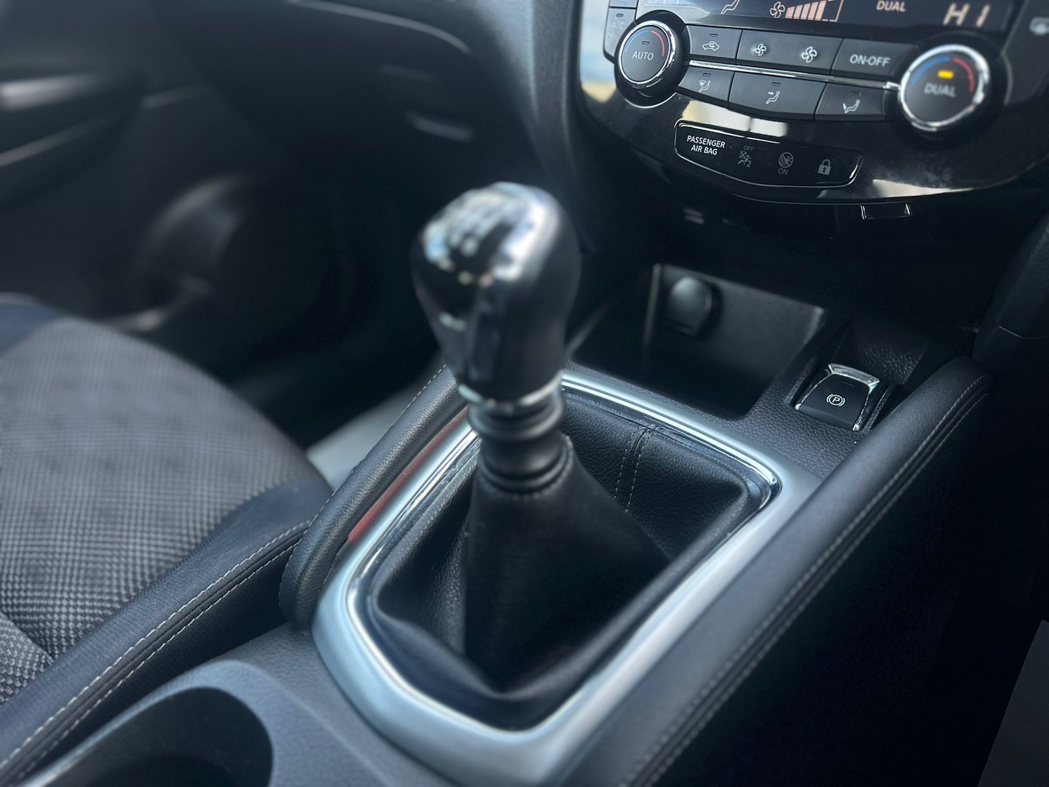 Used Nissan Qashqai 2014 for sale - 76940221: Photo 16