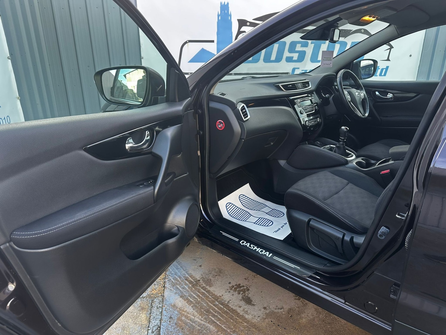 Used Nissan Qashqai 2014 for sale - 76940221: Photo 17