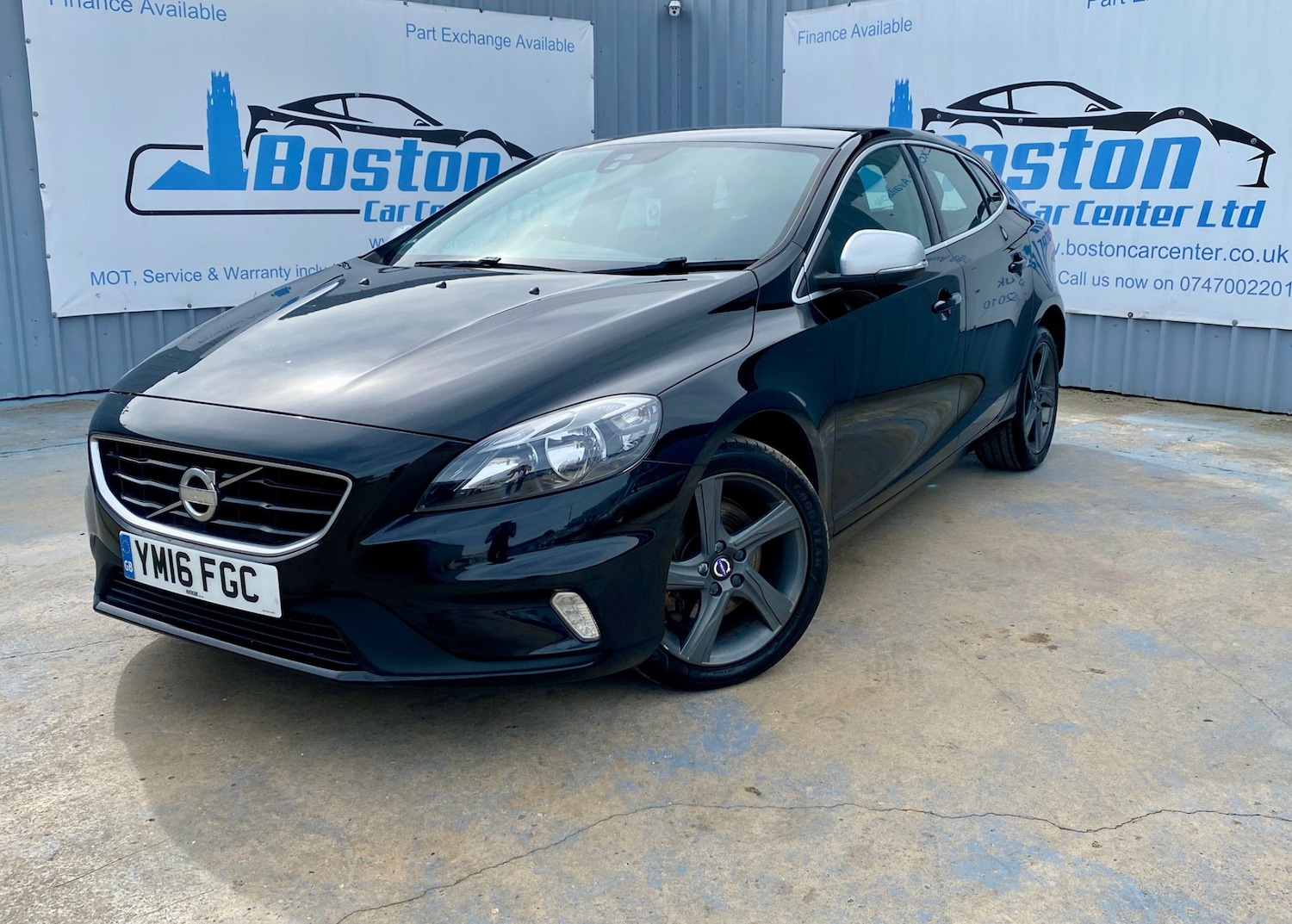 Used Volvo V40 2016 for sale - 76757112: Photo 1