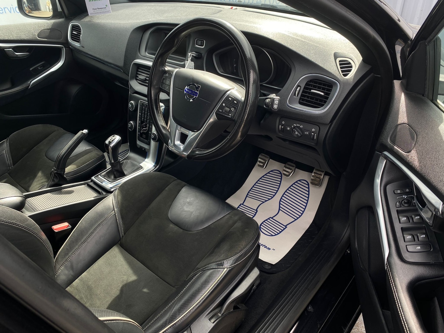 Used Volvo V40 2016 for sale - 76757112: Photo 10