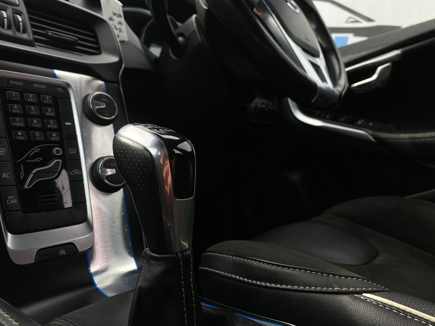 Used Volvo V40 2016 for sale - 76757112: Photo 12