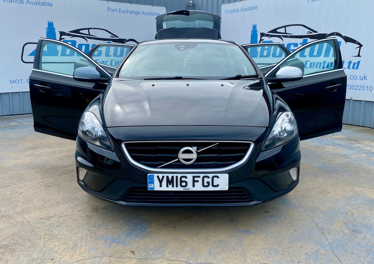 Used Volvo V40 2016 for sale - 76757112: Photo 3
