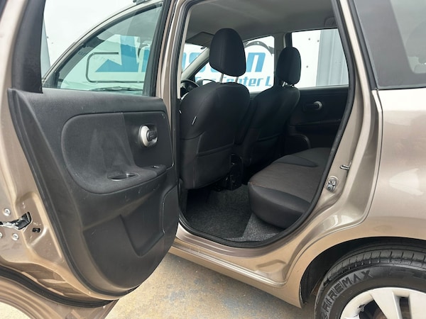 Used Nissan Note 2010 for sale - 75639735: Photo 17