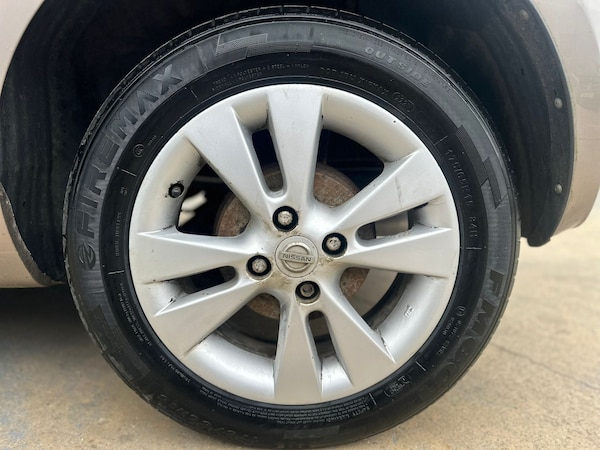 Used Nissan Note 2010 for sale - 75639735: Photo 24