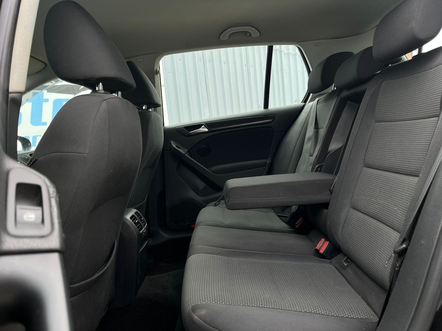 Used Volkswagen Golf 2010 for sale - 78218962: Photo 22