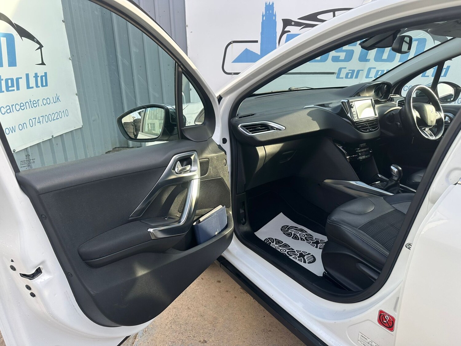 Used Peugeot 2008 2014 for sale - 78111390: Photo 14