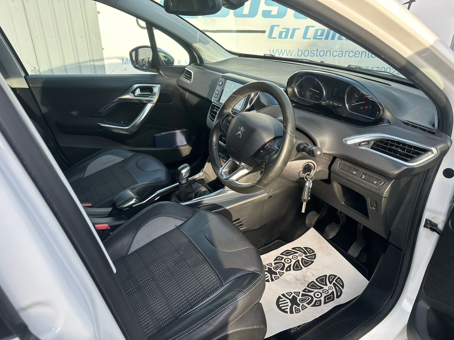 Used Peugeot 2008 2014 for sale - 78111390: Photo 8