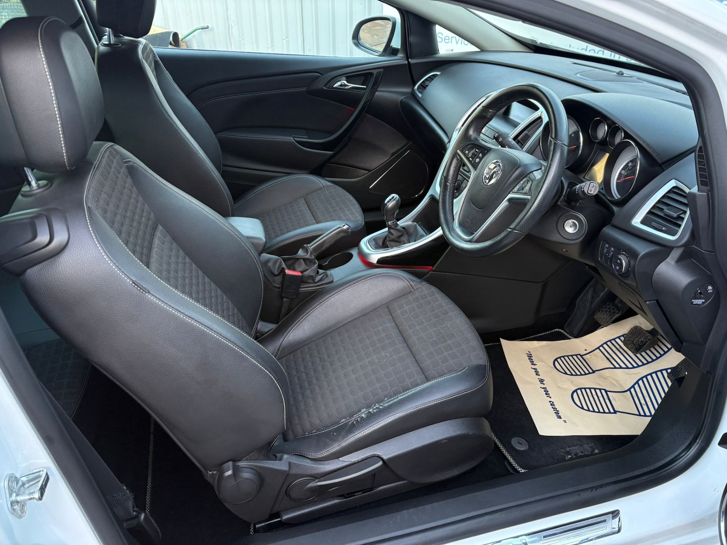 Used Vauxhall Astra GTC 2015 for sale - 76589999: Photo 15