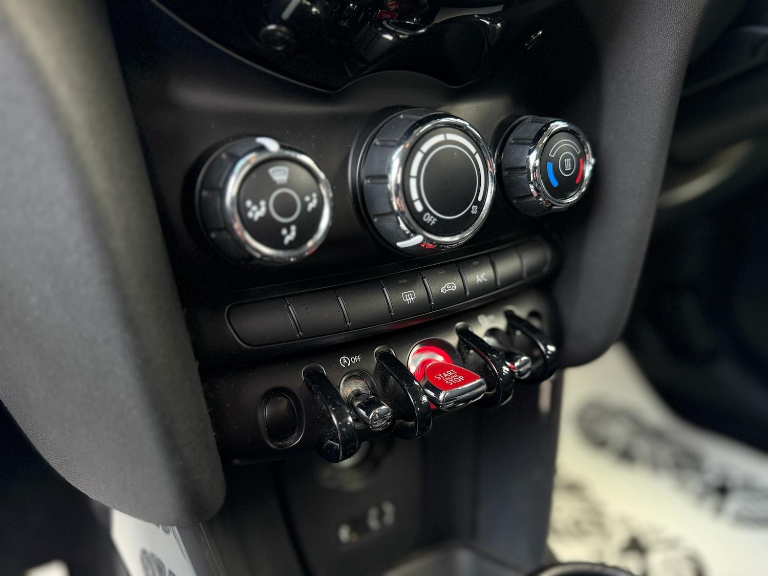 Used MINI Hatch 2016 for sale - 76598737: Photo 16