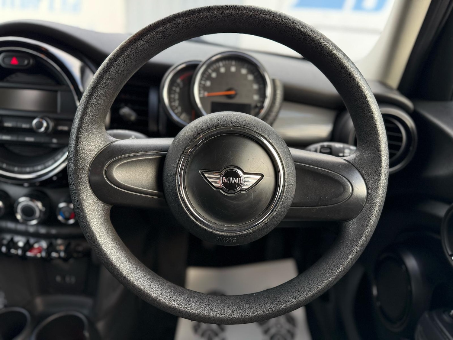 Used MINI Hatch 2016 for sale - 76598737: Photo 8