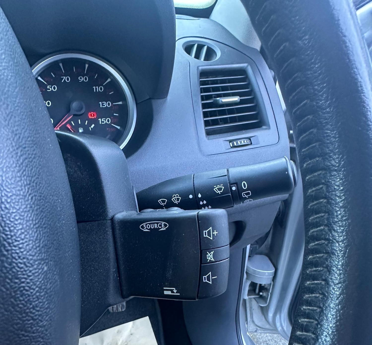 Used Renault Megane 2008 for sale - 76588397: Photo 10