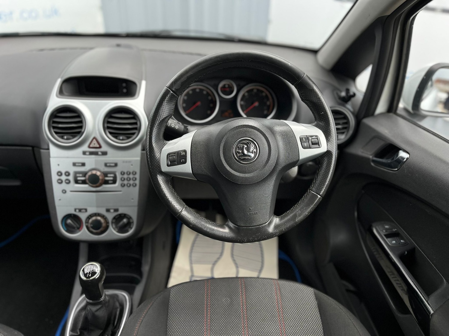 Used Vauxhall Corsa 2009 for sale - 78218999: Photo 15