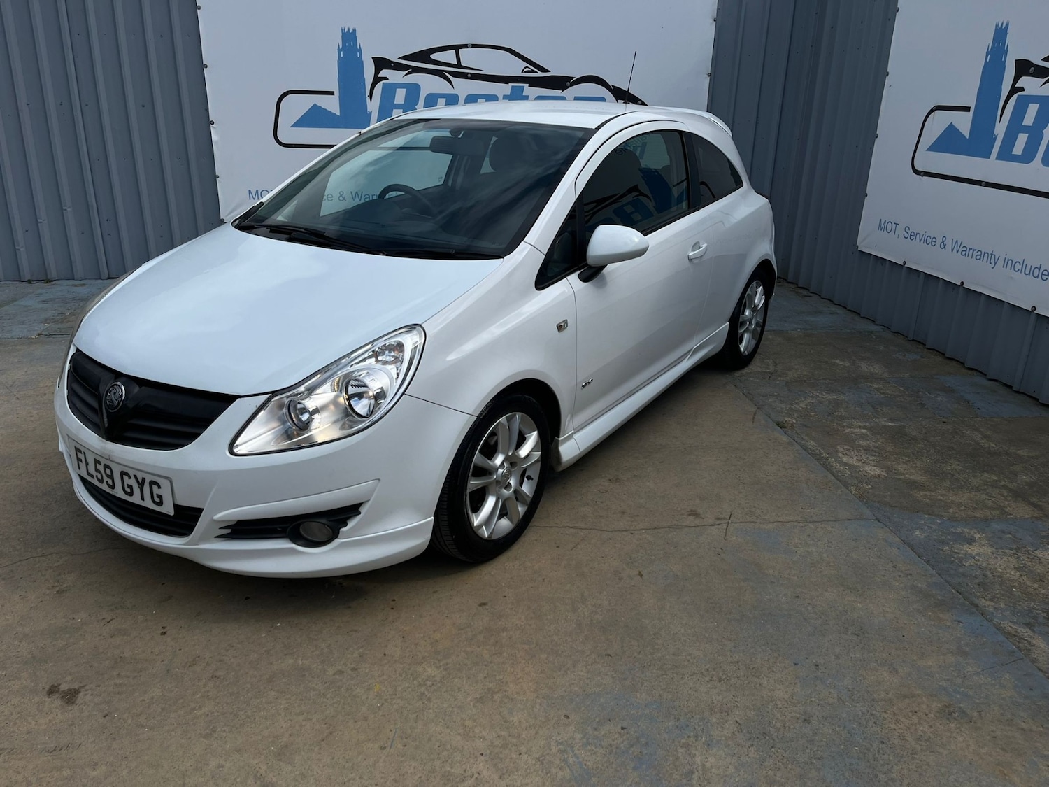 Used Vauxhall Corsa 2009 for sale - 78218999: Photo 3