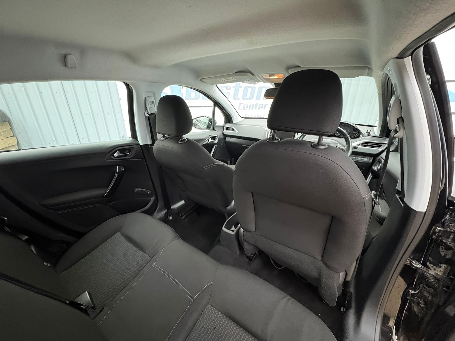 Used Peugeot 208 2015 for sale - 77404865: Photo 17