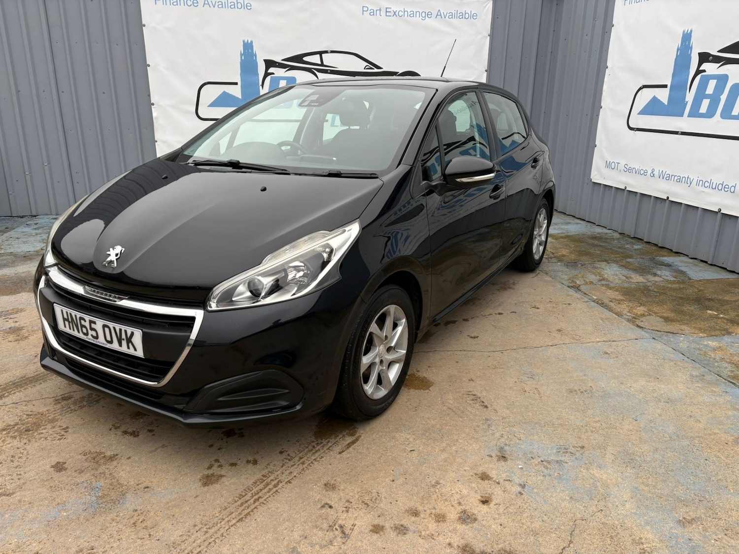Used Peugeot 208 2015 for sale - 77404865: Photo 4