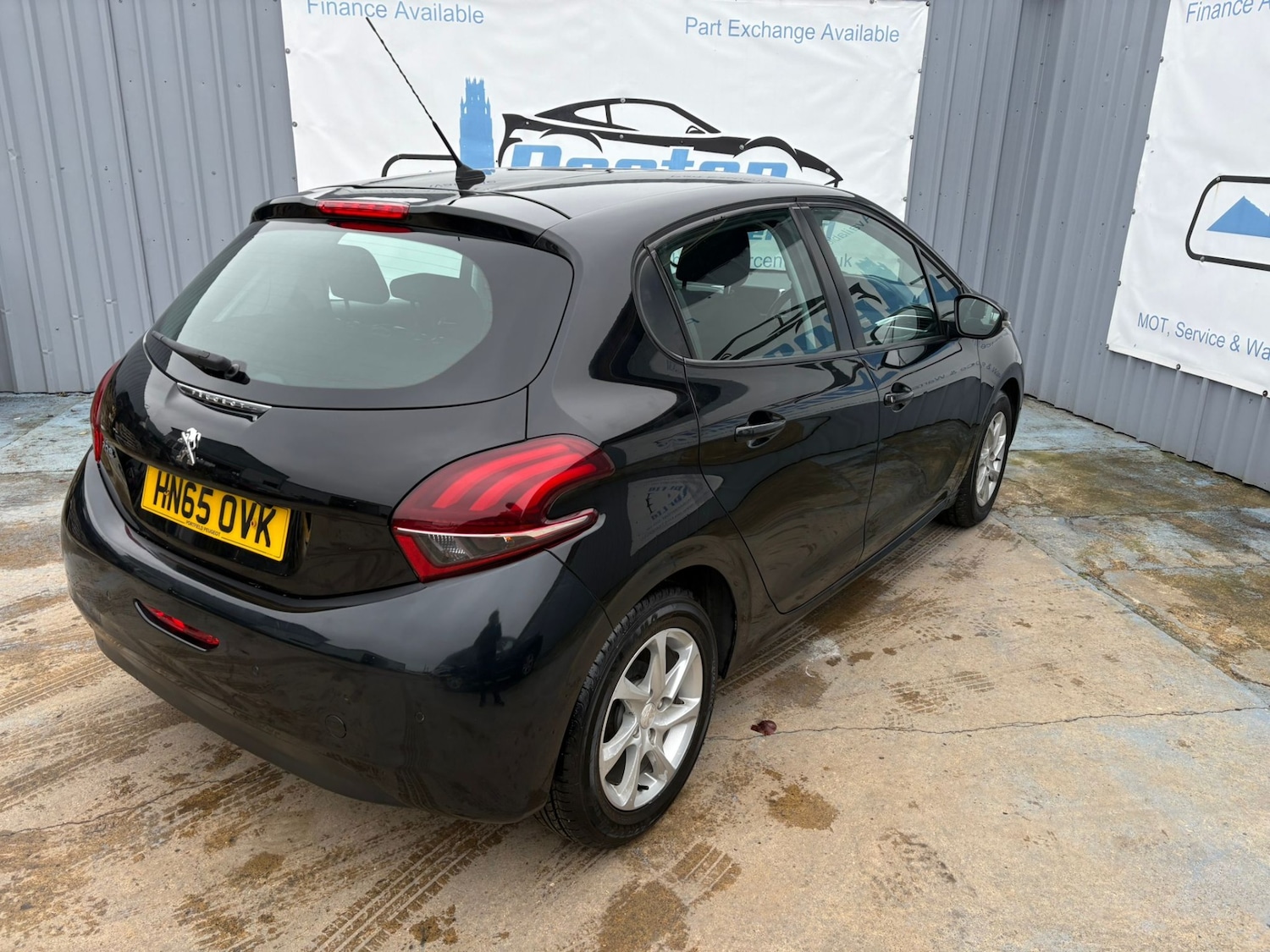 Used Peugeot 208 2015 for sale - 77404865: Photo 6