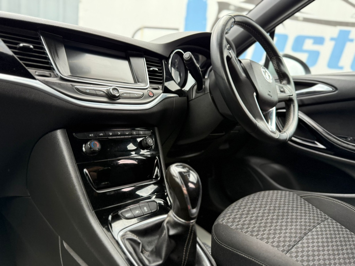 Used Vauxhall Astra 2016 for sale - 76757179: Photo 17