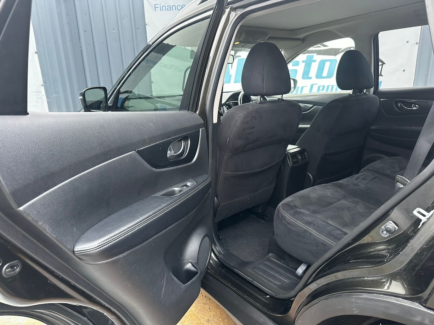 Used Nissan X-Trail 2015 for sale - 77147742: Photo 22