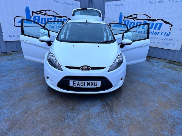 Used Ford Fiesta 2011 for sale - 73381645: Photo 2