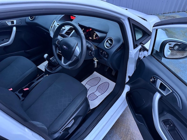 Used Ford Fiesta 2011 for sale - 73381645: Photo 8