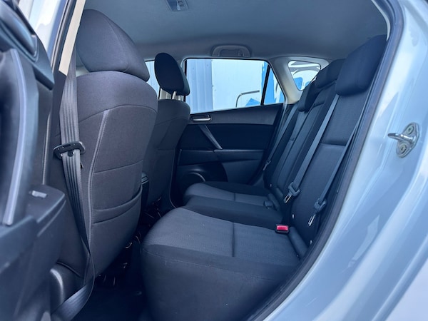 Used Mazda Mazda3 2009 for sale - 73542170: Photo 16