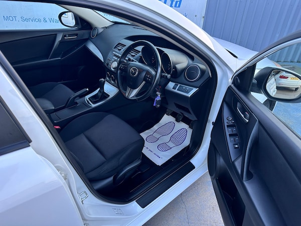 Used Mazda Mazda3 2009 for sale - 73542170: Photo 7