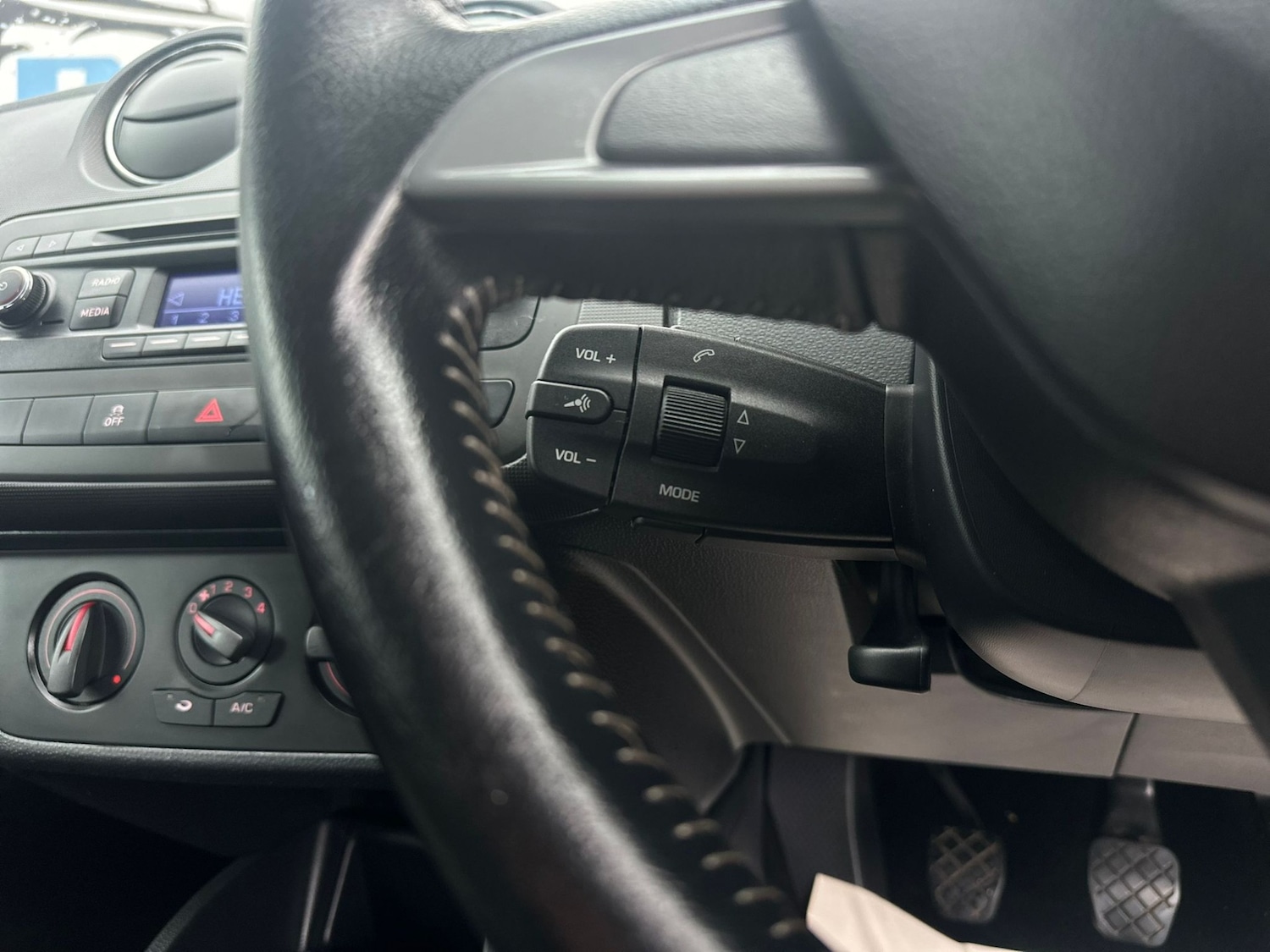 Used SEAT Ibiza 2015 for sale - 77541232: Photo 10