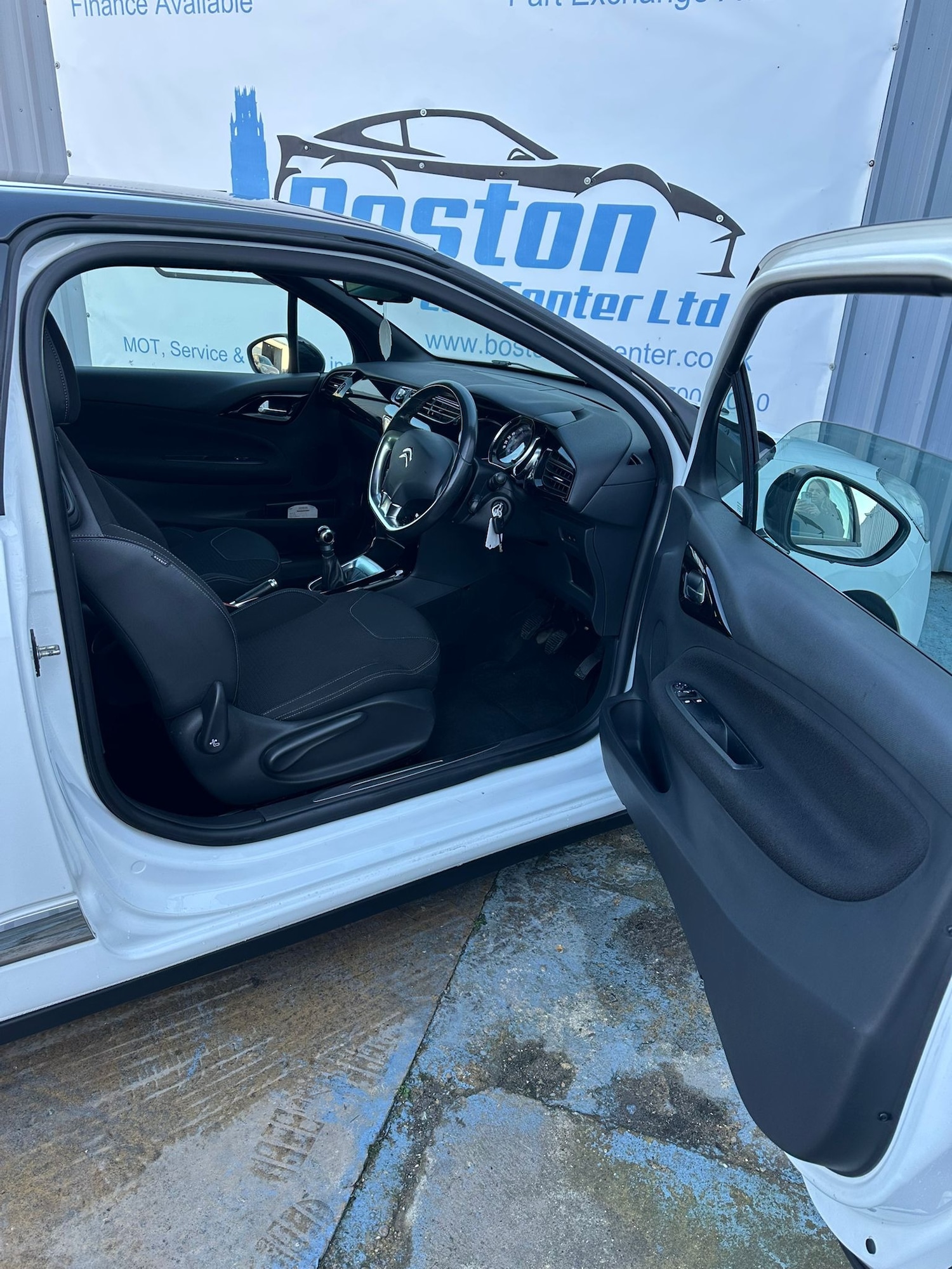 Used Citroen DS3 2013 for sale - 76588506: Photo 16