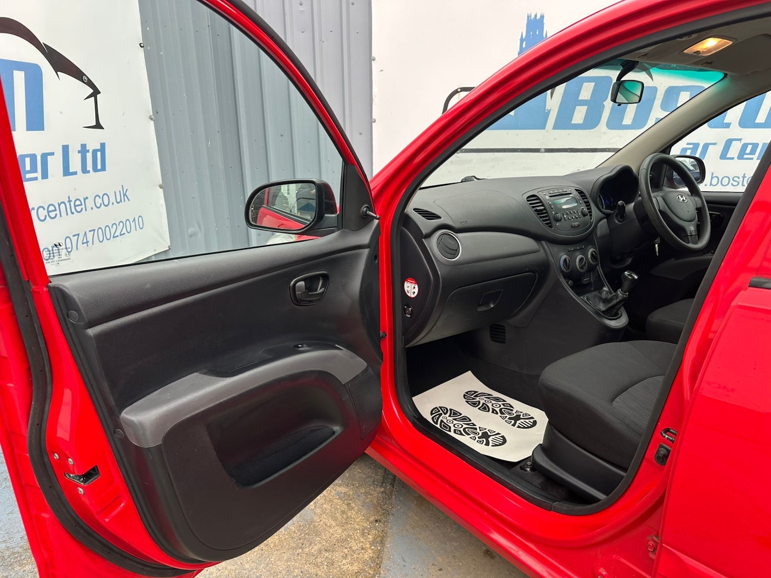 Used Hyundai i10 2012 for sale - 77888329: Photo 14