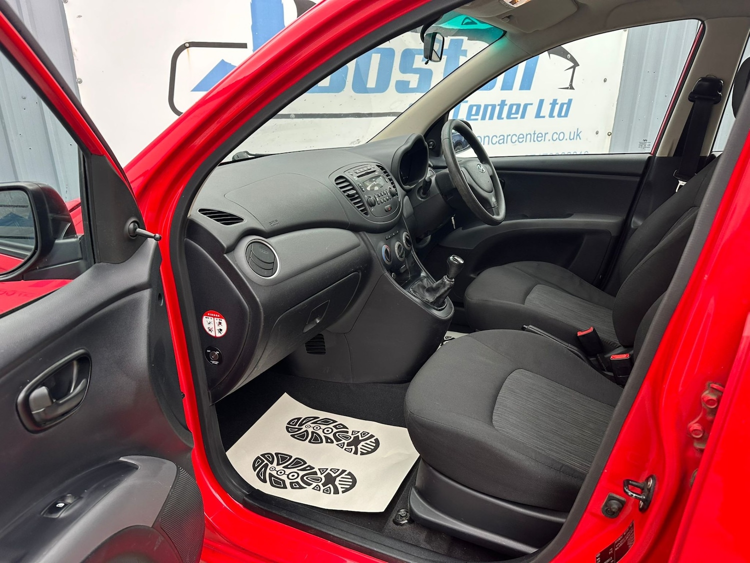 Used Hyundai i10 2012 for sale - 77888329: Photo 15