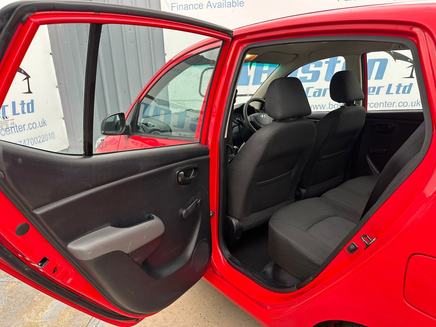 Used Hyundai i10 2012 for sale - 77888329: Photo 17