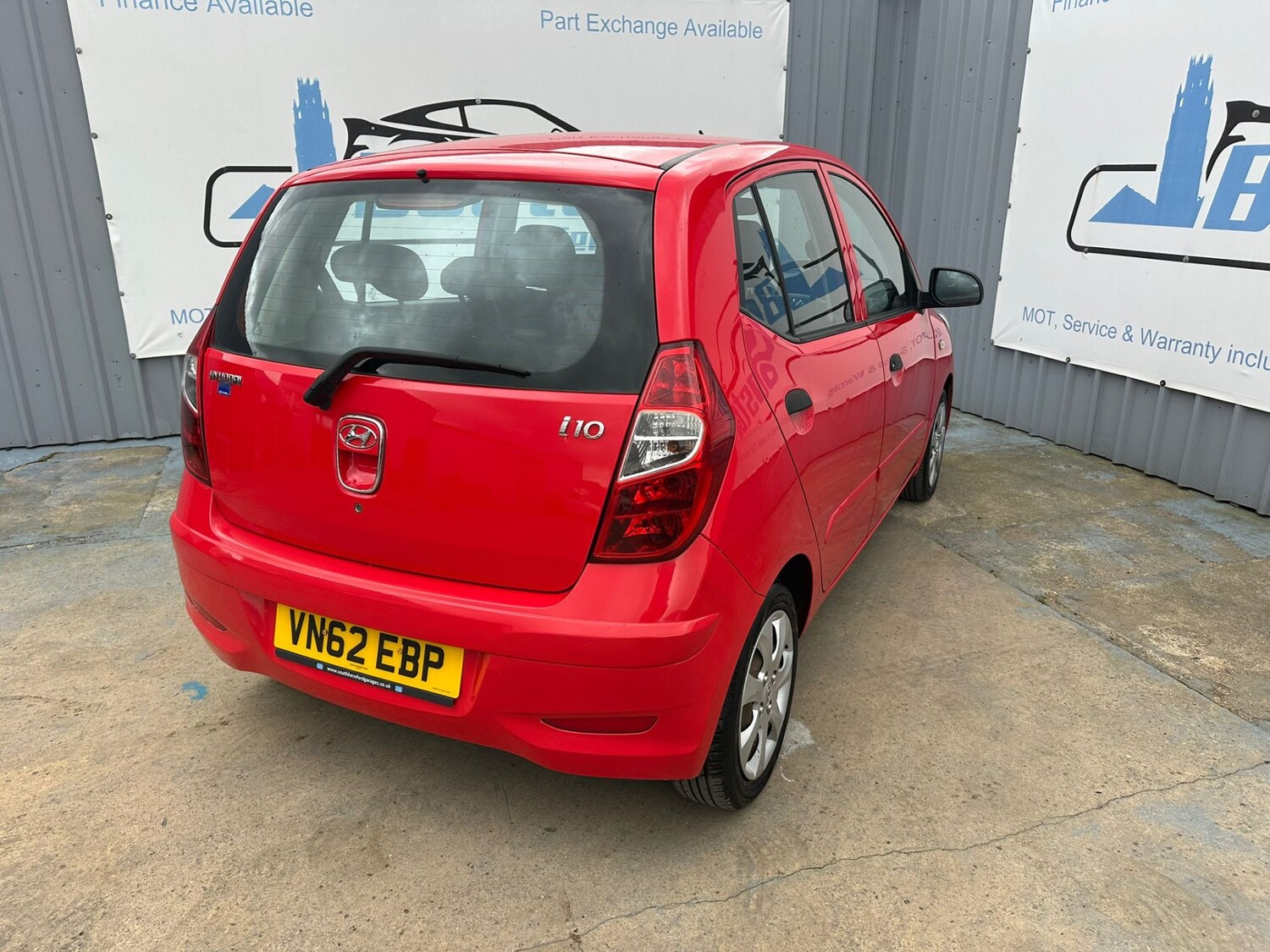 Used Hyundai i10 2012 for sale - 77888329: Photo 6