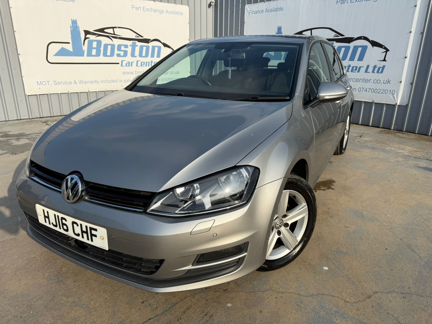 Used Volkswagen Golf 2016 for sale - 76090758: Photo 1