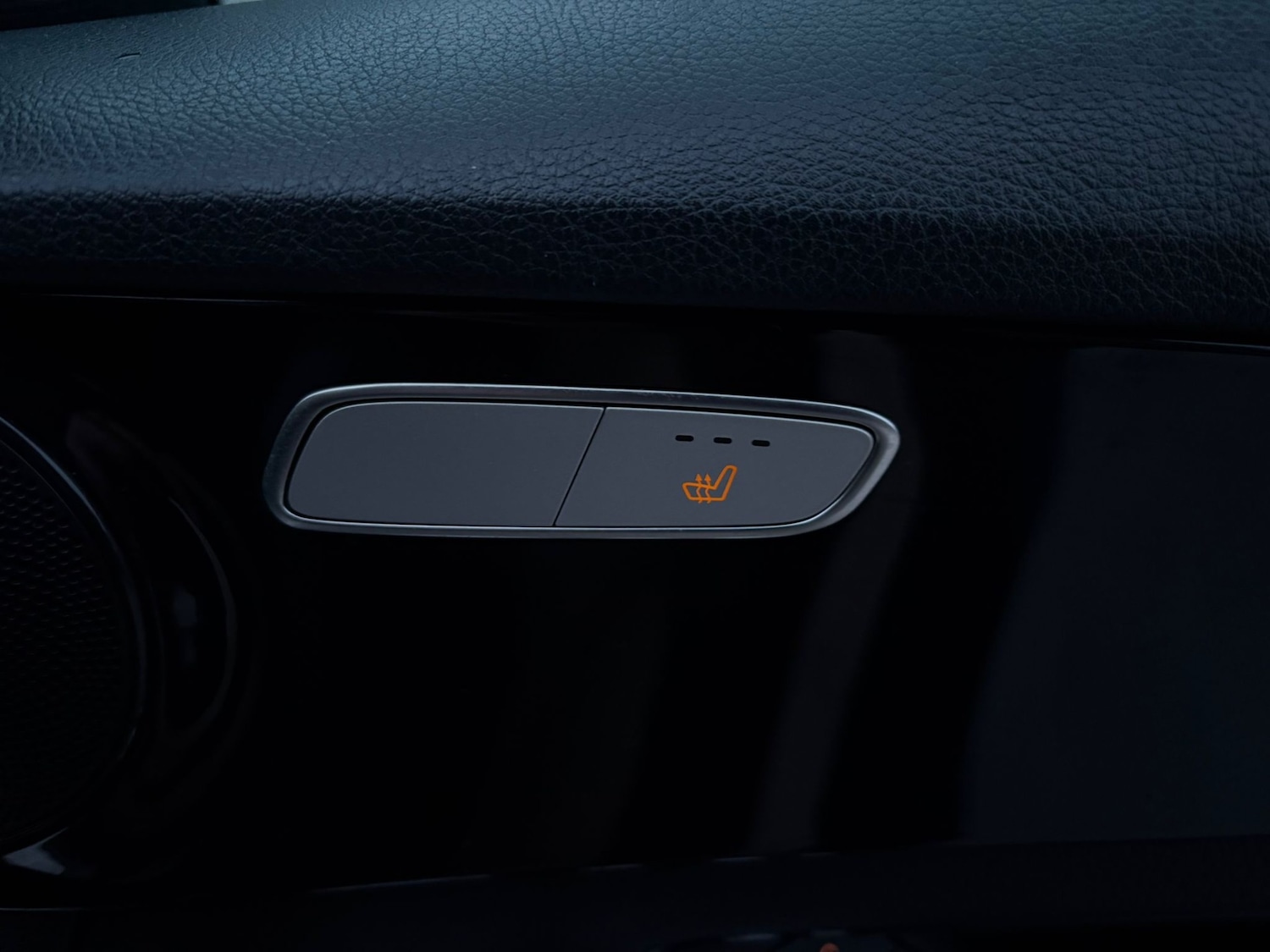 Used Mercedes-Benz C Class 2015 for sale - 77406391: Photo 13