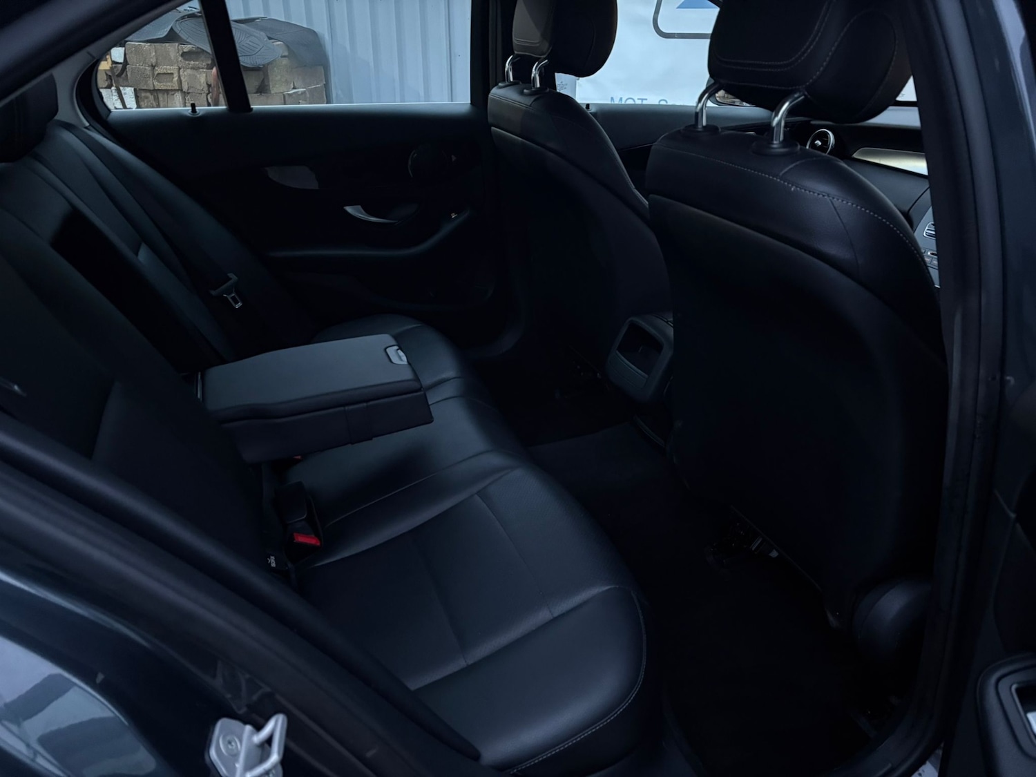 Used Mercedes-Benz C Class 2015 for sale - 77406391: Photo 14