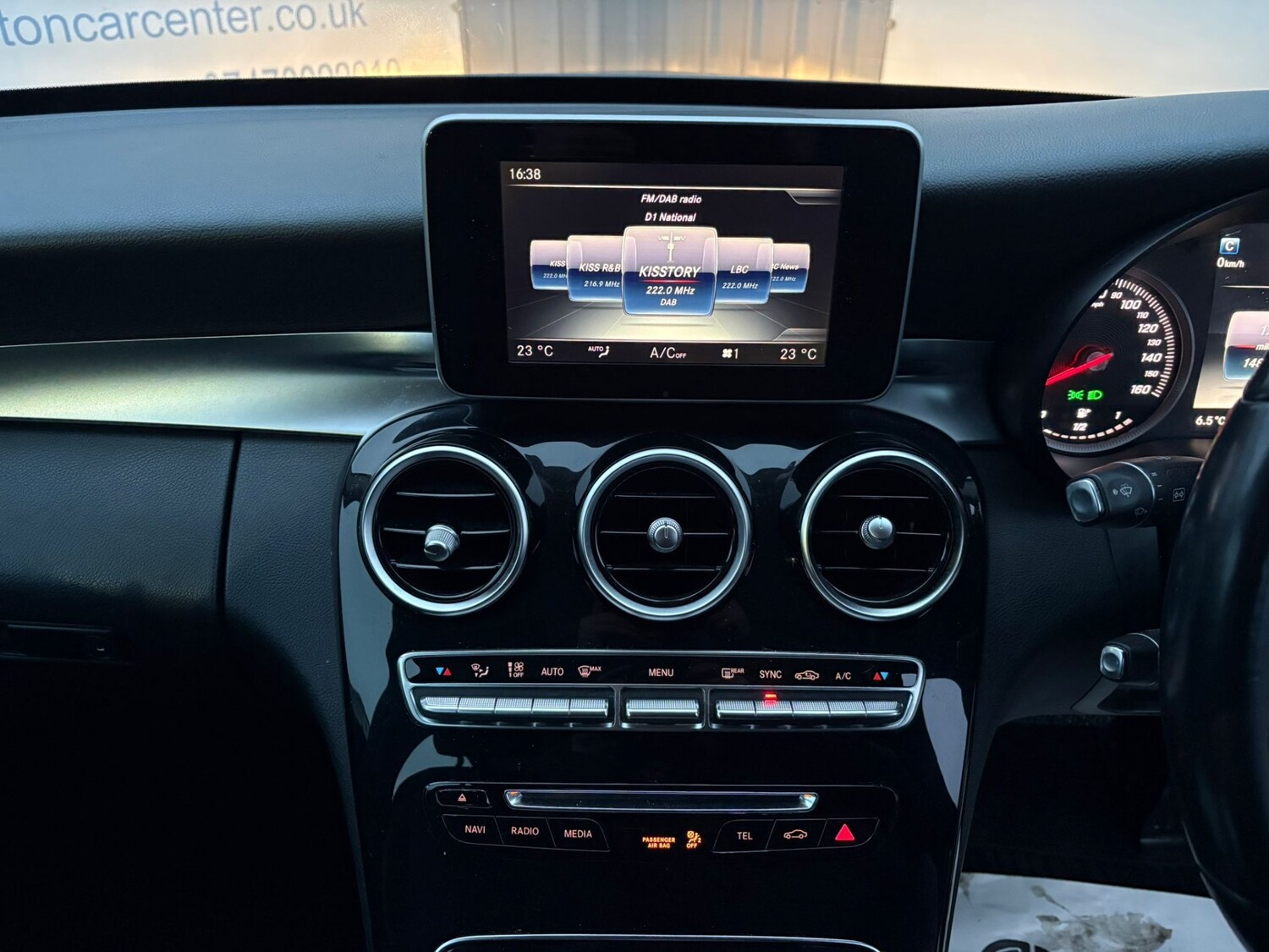 Used Mercedes-Benz C Class 2015 for sale - 77406391: Photo 18