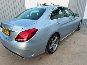 Used Mercedes-Benz C Class 2015 for sale - 79315256: Photo