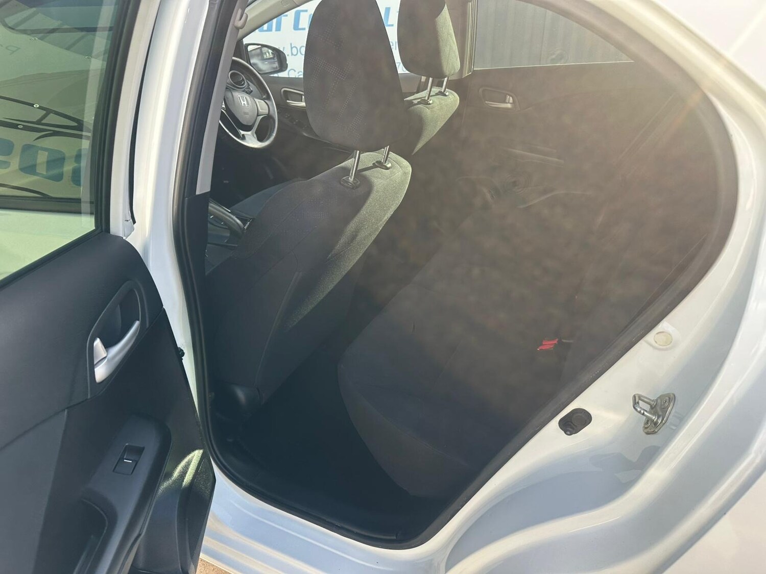 Used Honda Civic 2013 for sale - 78061640: Photo 17